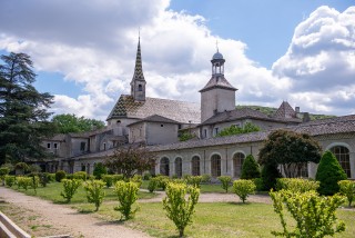 Chartreuse de Valbonne en Provence Occitane