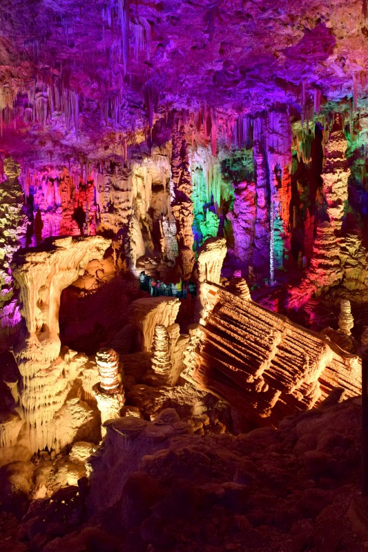Grotte de la Salamandre couleurs