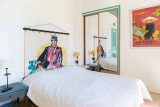 Chambre avec lit double
