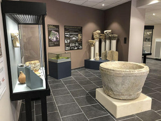 Vue de l'accueil du musée.