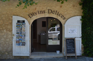 Divins délices devanture