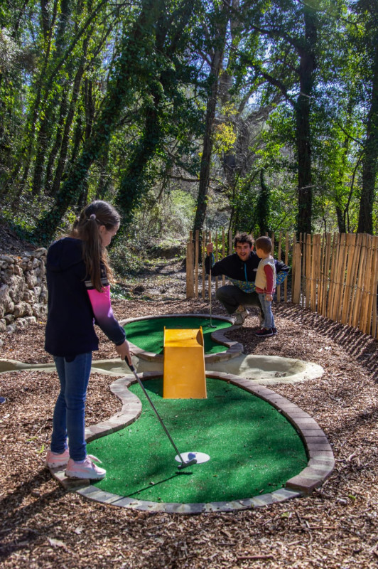 Mini golf de Roussas_Roussas