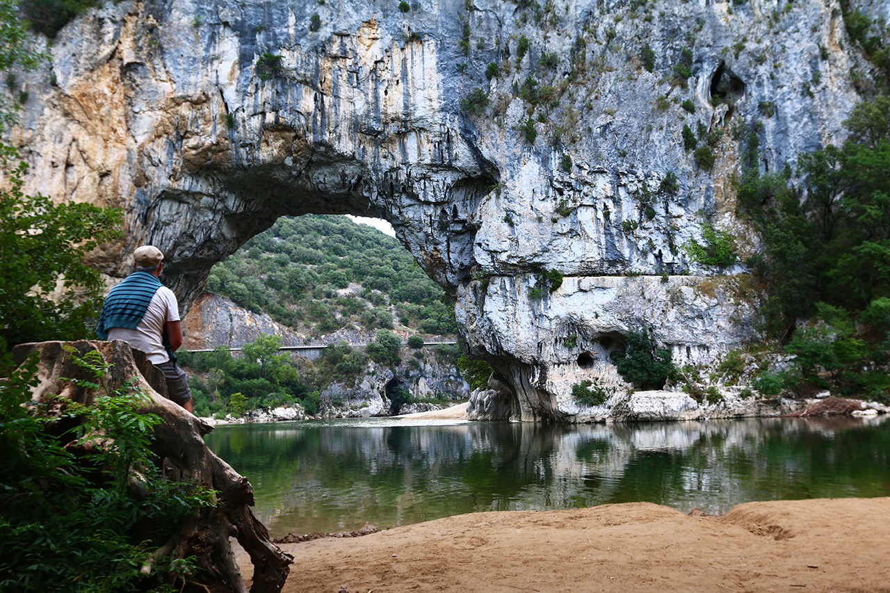 calme-matinale-au-pont-d-arc-sebastien-gayet-pont-d-arc-ardeche