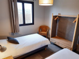 Chambre avec 2 lits simples
