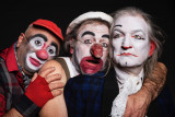 Spectacle 3 clowns : L’histoire des clowns racontée par des clowns, c’est encore une histoire de clowns.