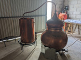 Distillerie et alambic de chez fleur d'ArTisane