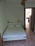 Chambre avec lit double