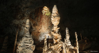Aven d'Orgnac Grand Site de France, visite de la grotte et de la Cité de la Préhistoire_Orgnac-l'Aven