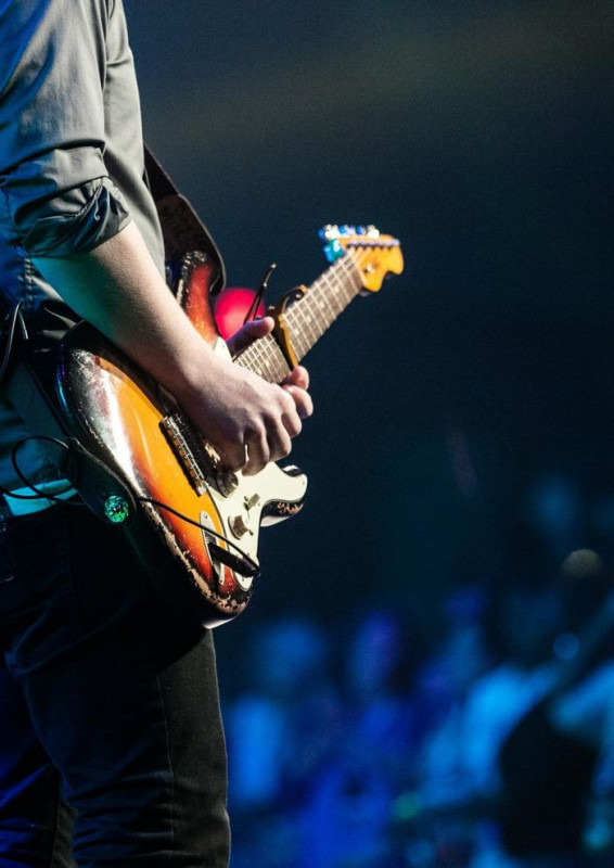Concert de l’été avec le groupe Soirée Phoenix Group_Pont-Saint-Esprit