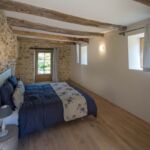 Chambre avec lit double