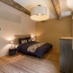 Chambre avec lit double