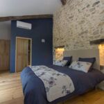 Chambre avec lit double