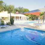 Piscine au Camping Les Genêts d'Or