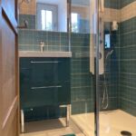 Salle d'eau de la chambre Mazet avec douche