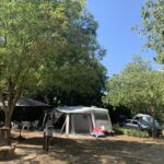Emplacement ombragé du camping