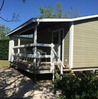 Chalet indépendant au Camping Le Mas de Linde