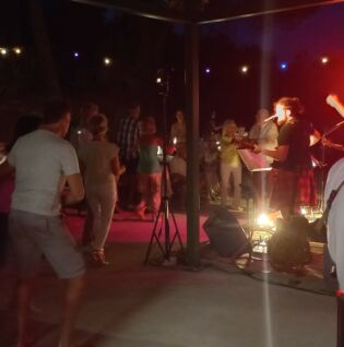 Soirée dansante des estivales de la Gervoise