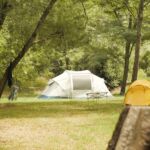 Emplacement tente du camping