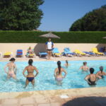 Activité aquagym au camping