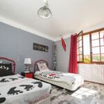 Chambre avec 2 lits simples