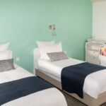 Chambre 5 avec deux lits simples