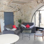 Salon cosy pour les hôtes