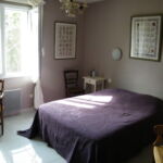 Chambre avec lit double