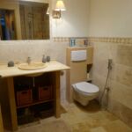 Salle d'eau avec wc