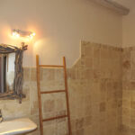 Salle d'eau de la chambre Lavande