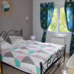 Chambre 1 avec lit double