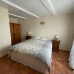 Chambre avec lit double