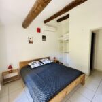 Chambre 1 avec lit double