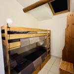 Chambre 2 avec lits superposés