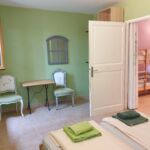 Chambre avec lit double
