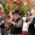 Les vendanges de l'histoire à Chusclan, grande fête du terroir et des traditions vigneronnes au coeur de la Provence Occitane
