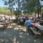 Toutes les tables à l’ombre