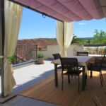 Grande Terrasse avec vue Sud du gîte La Bignone