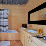 Salle de bain de la chambre Camille
