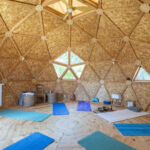 Intérieur du dôme - Salle de yoga