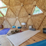 Intérieur du dôme - Salle de yoga