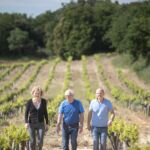 Les trois personnes qui gère le domaine Sophie la fille, Laurent le fils et Bernard le père