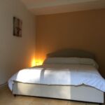 Chambre 1 avec lit double