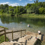 Accès à la plage privée au bord de la rivière Cèze