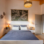 Chambre avec lit double