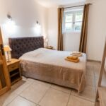Chambre 2 avec lit double