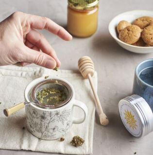 manjolive, producteur de fleur de chanvre CBD bio, à Sabran