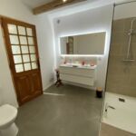 Le Mas des Deux Vallées - Salle d'eau premier étage