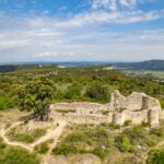 Le camp de César à Laudun L'Ardoise, ancien oppidum situé dans le Gard