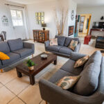 Maison Aiguèze - Grand salon lumineux