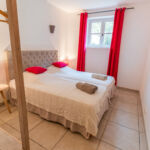 Maison Cornillon - Chambre 1 avec lit double